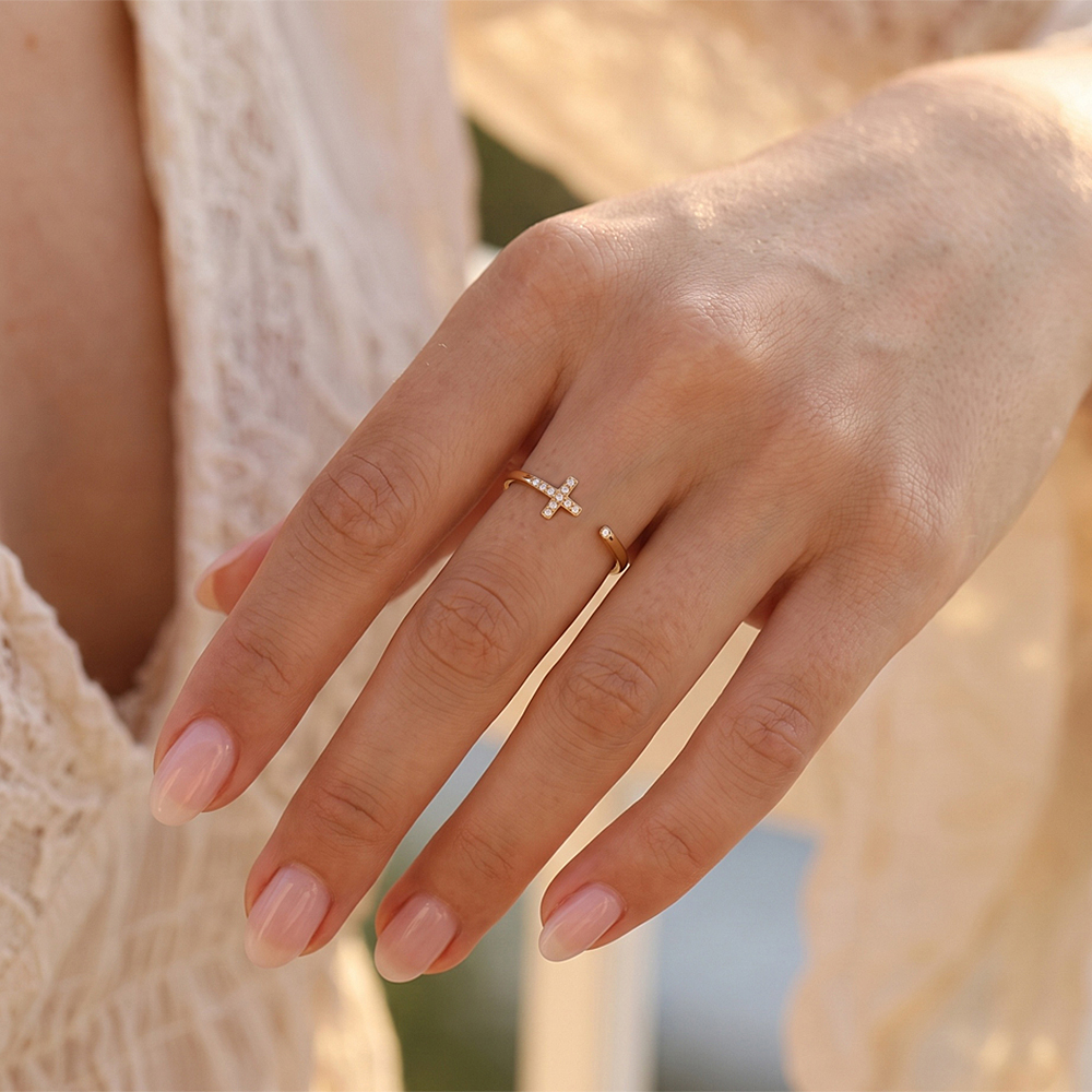 Edelstahl Ring Verstellbarer Kreuz mit Zirkonia
