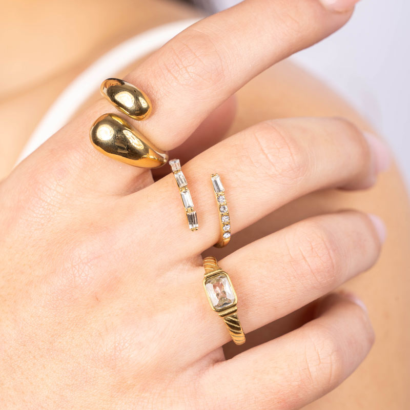 Edelstahl Ring Reaching Out 2.0