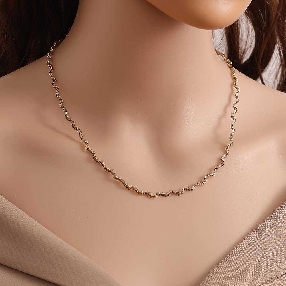 Edelstahl Halskette 38cm Nice Wave Chain