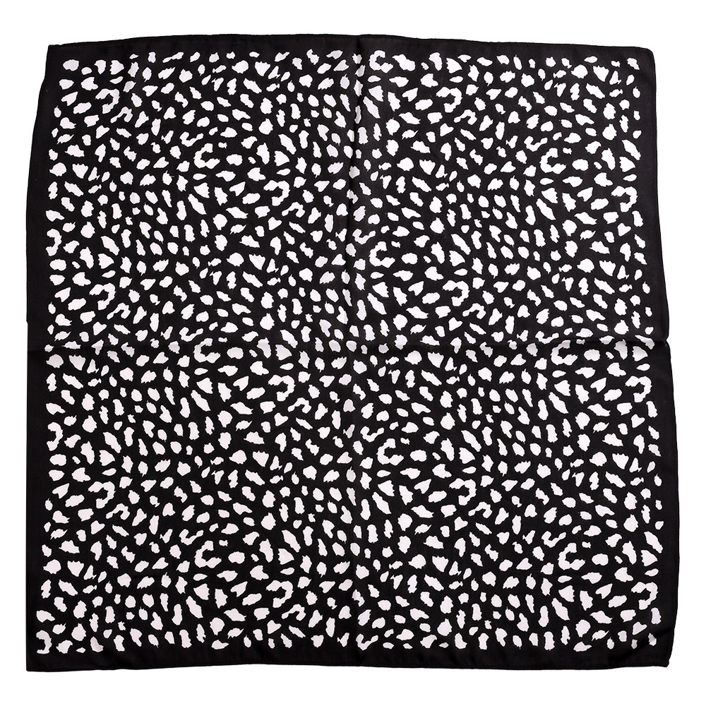 68*68cm Black And White Leopard Print Schal