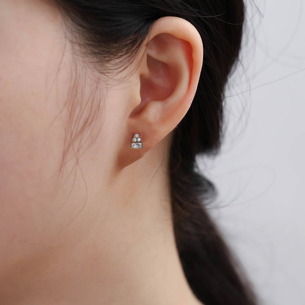 Edelstahl Piercing 5mm Mini Diamond Group