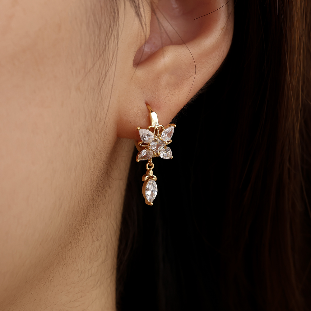 Vergoldete Ohrringe Sparkling Diamond Flower With Drop Eye