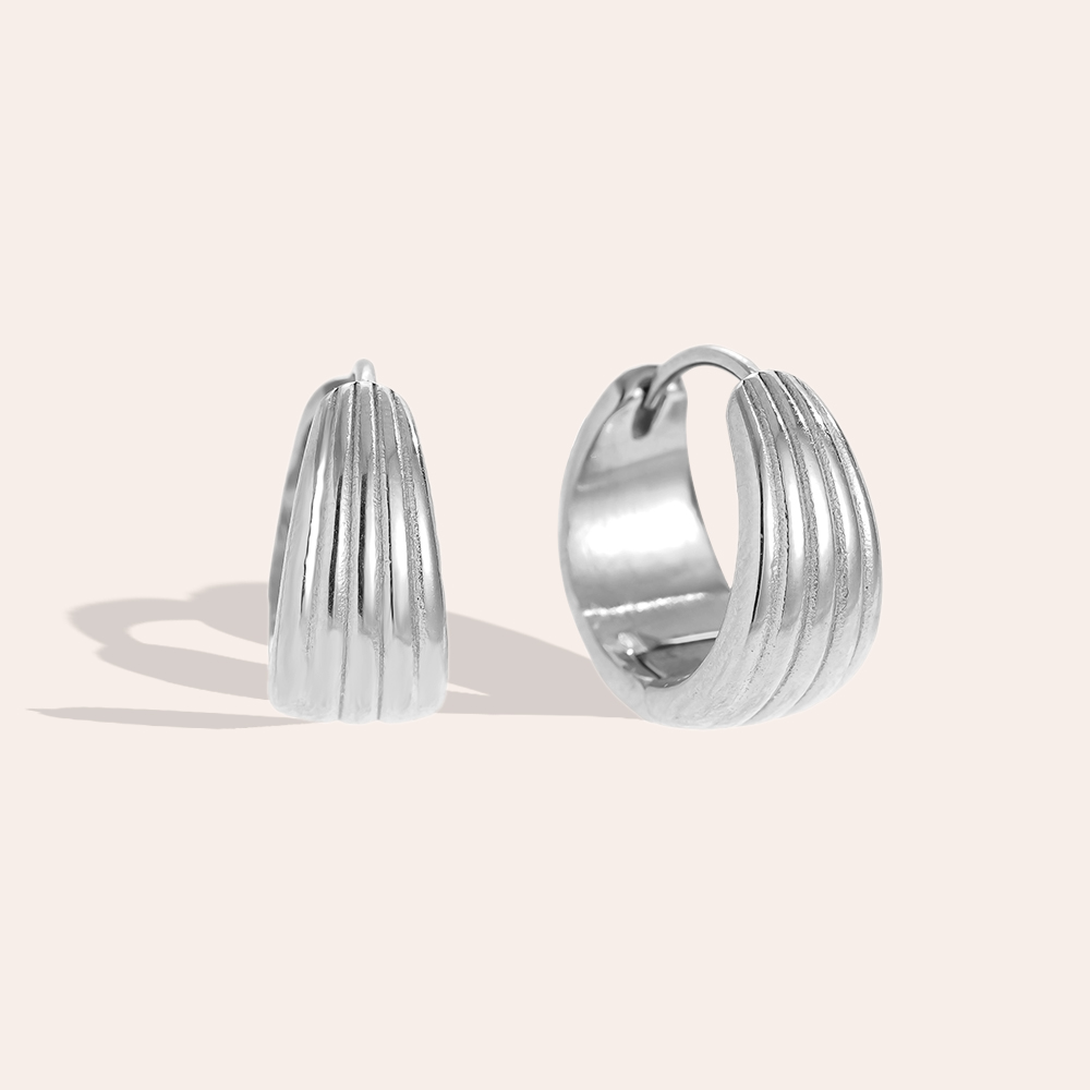 Edelstahl Ohrringe 1.5cm Nice Line Hoop