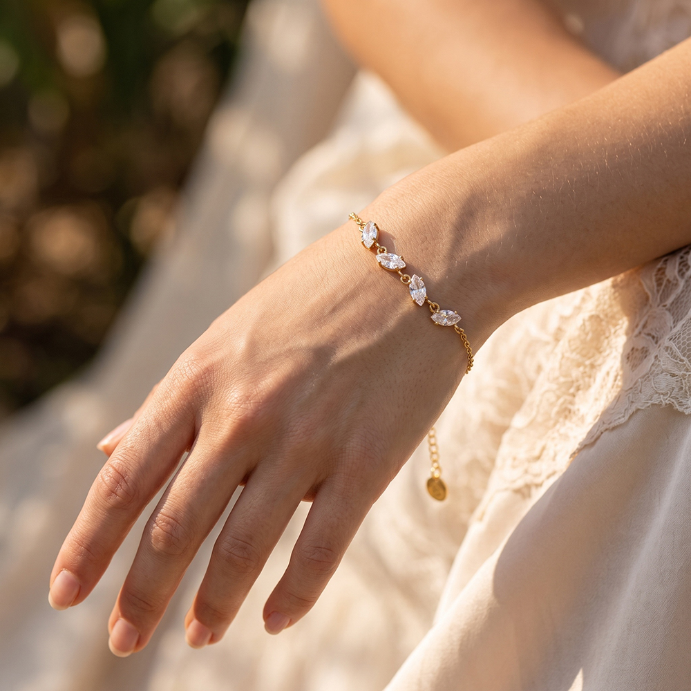 Edelstahl Armband 17cm vier Zirkonia
