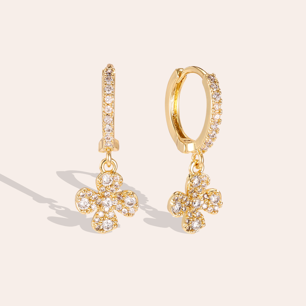 Vergoldete Ohrringe 24mm Zirkonia Blume