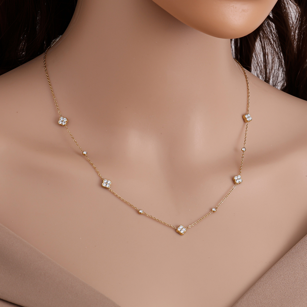 Edelstahl Halskette 43cm Small Diamond Flower