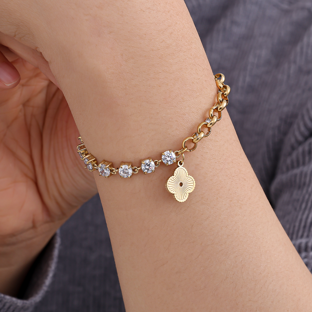 Edelstahl Armkette 16cm Half Diamond Chain With Lucky Flower