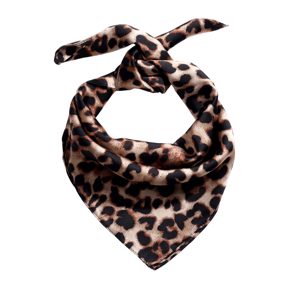 68*68cm Classic Leopard Print Schal